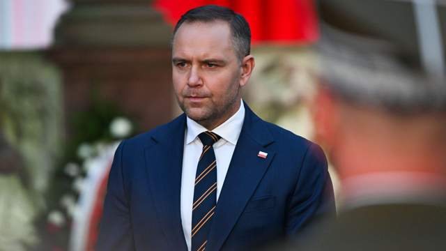 Президент Польщі Навроцький силоміць увійшов до Конституційного трибуналу