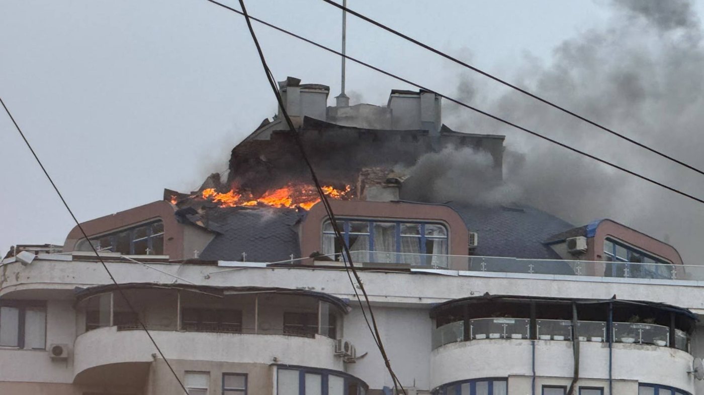 Російський дрон влучив у багатоповерхівку в Одесі: постраждала 13-річна дівчинка
