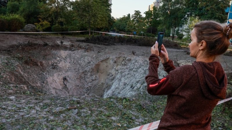 Російська атака на Київ пошкодила посольство Литви, 18 будинків і школу
