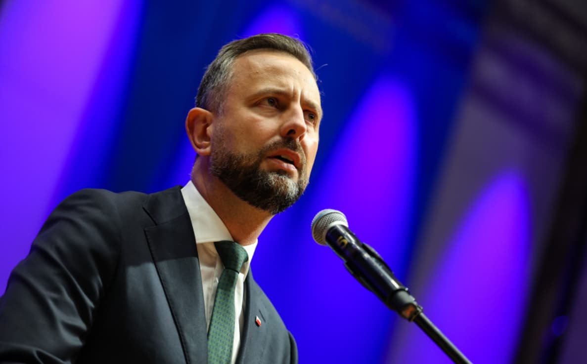 Польща готує законопроєкт про готовність до війни, підтвердив міністр оборони