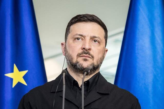 Зеленський: відведення військ зі Сходу відкриє Росії шлях до нових міст