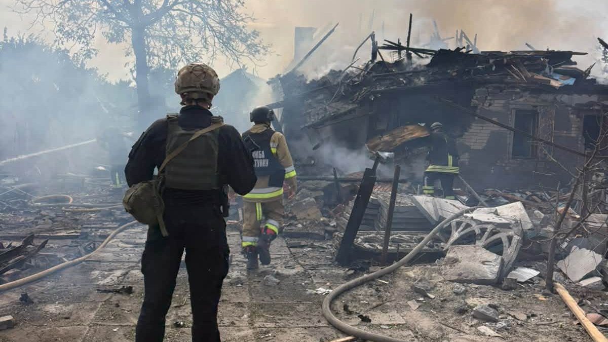 Росіяни вдарили «Смерчем» по Слов'янську: загинув цивільний, ще один поранений