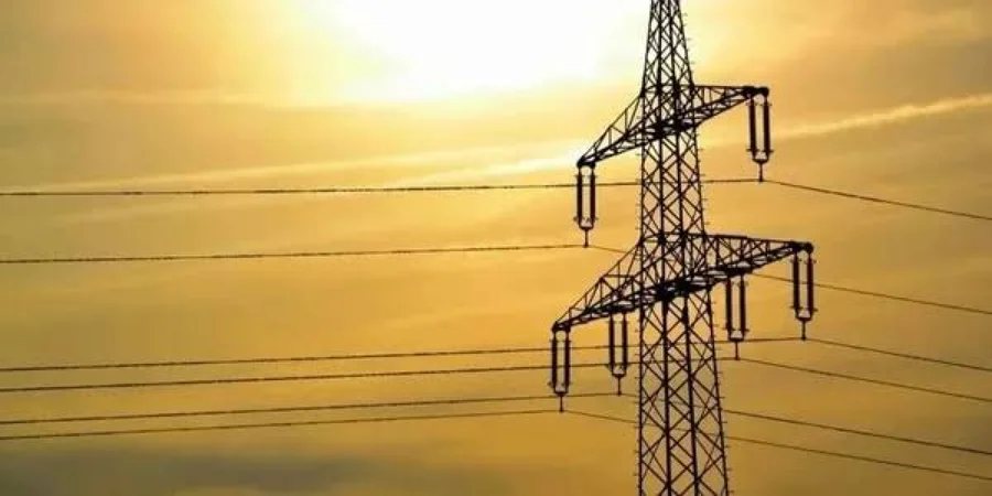 Через атаки РФ у Києві та трьох областях запровадили аварійні відключення світла