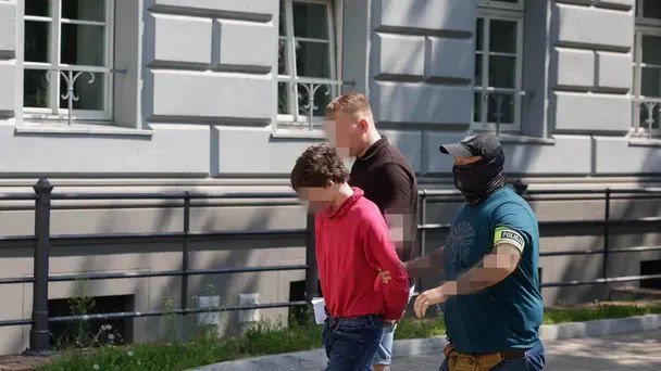 18-річному українцю у Вроцлаві загрожує довічне за напад із ножем на жінку