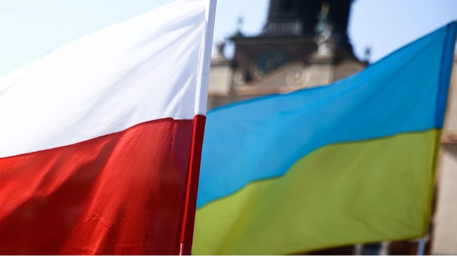 80% поляків переконані, що конфлікт між Польщею та Україною вигідний Росії