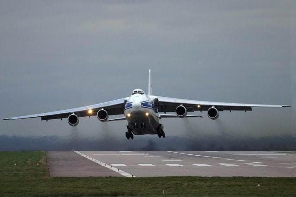 Український Ан-124 «Руслан» загорівся під час посадки в японському аеропорту Тюбу